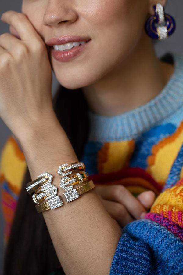 DAVID WEBB-Park Ave Bangle-YELLOW GOLD