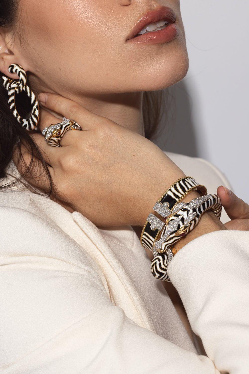 DAVID WEBB-Zebra Stripe Rope Lane Cuff Bracelet-YELLOW GOLD