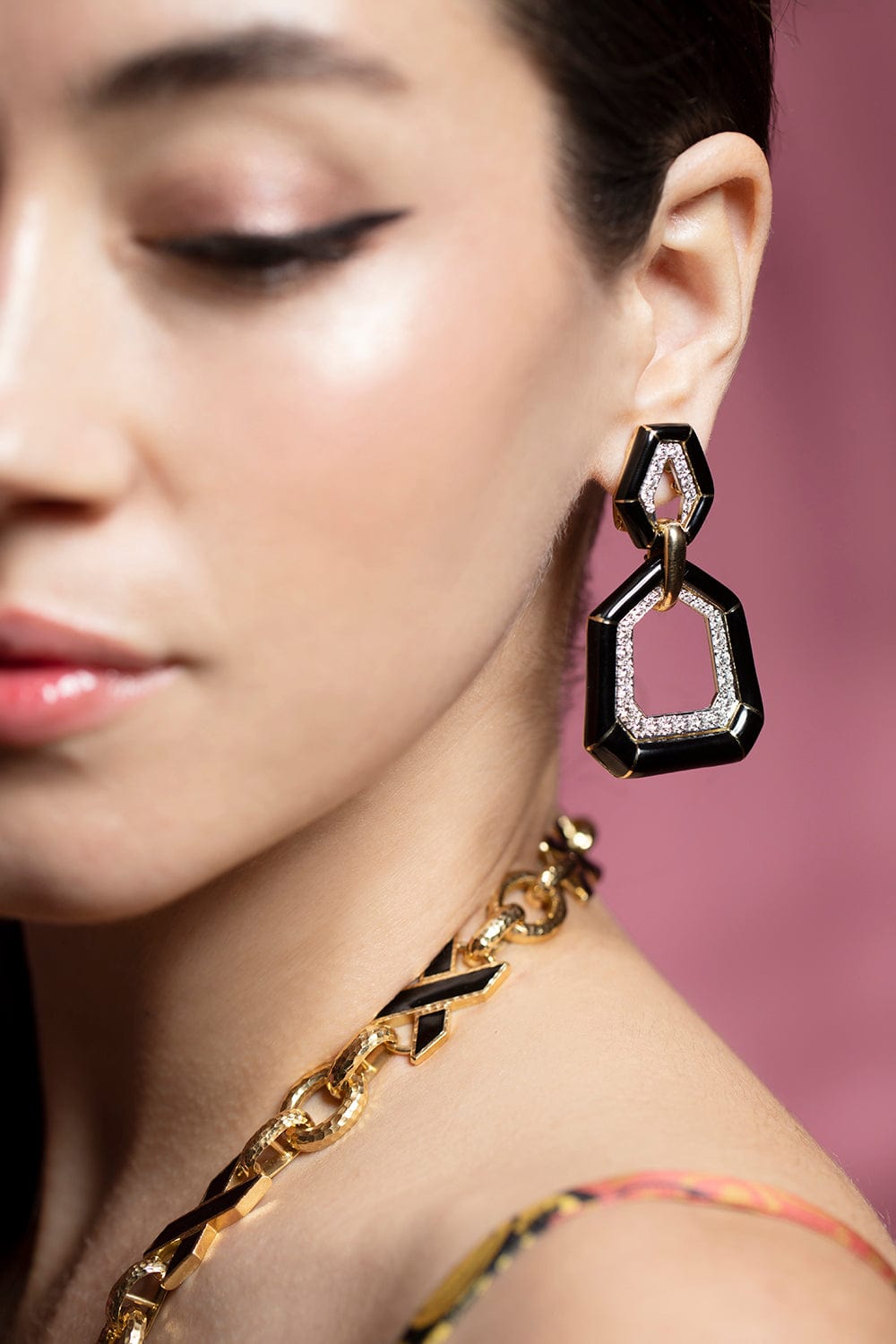 DAVID WEBB-Black Enamel Bamboo Earrings-YELLOW GOLD
