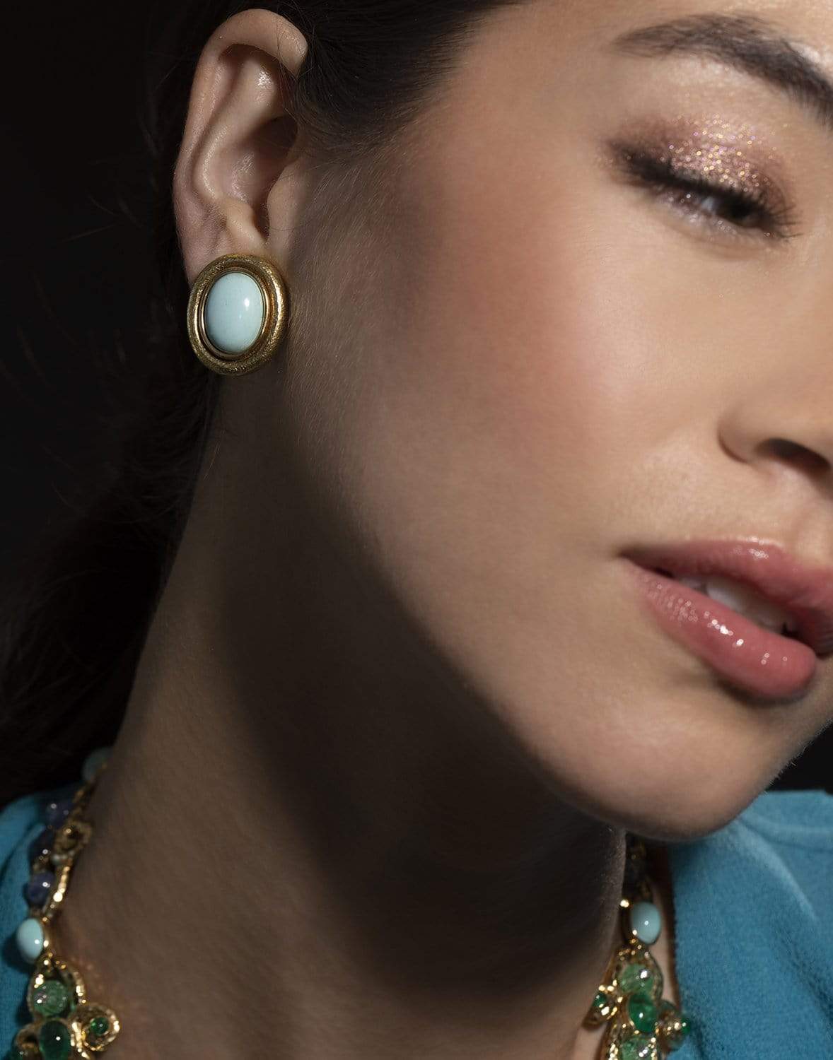 DAVID WEBB-Cabochon Turquoise Earrings-YELLOW GOLD