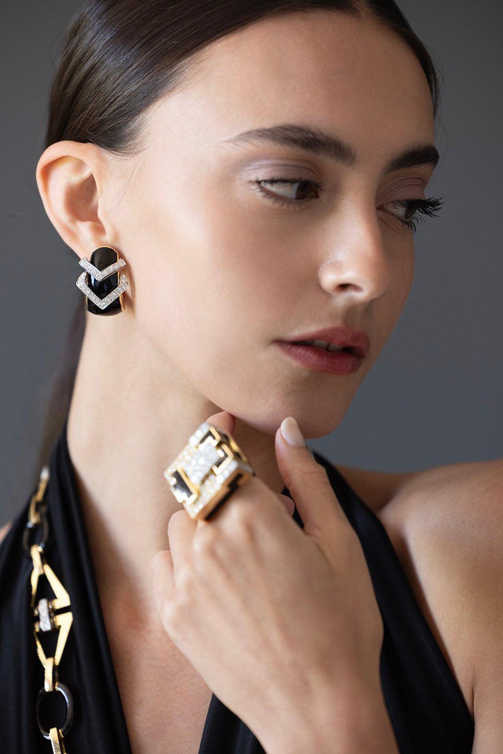 DAVID WEBB-Double V Strap Earrings-YELLOW GOLD
