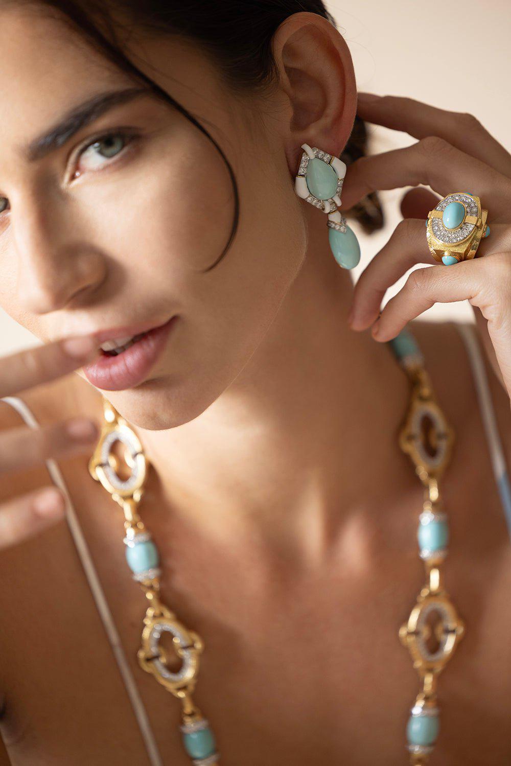 DAVID WEBB-Kite Drop Earrings-YELLOW GOLD
