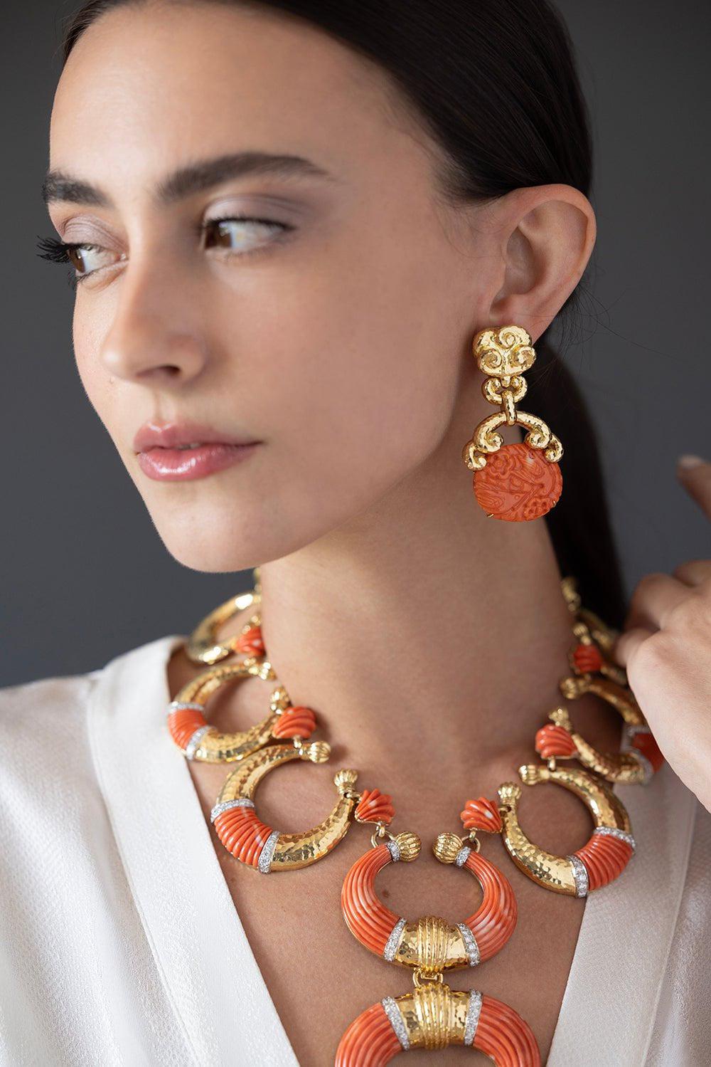 DAVID WEBB-Ru-Yi Earrings-YELLOW GOLD