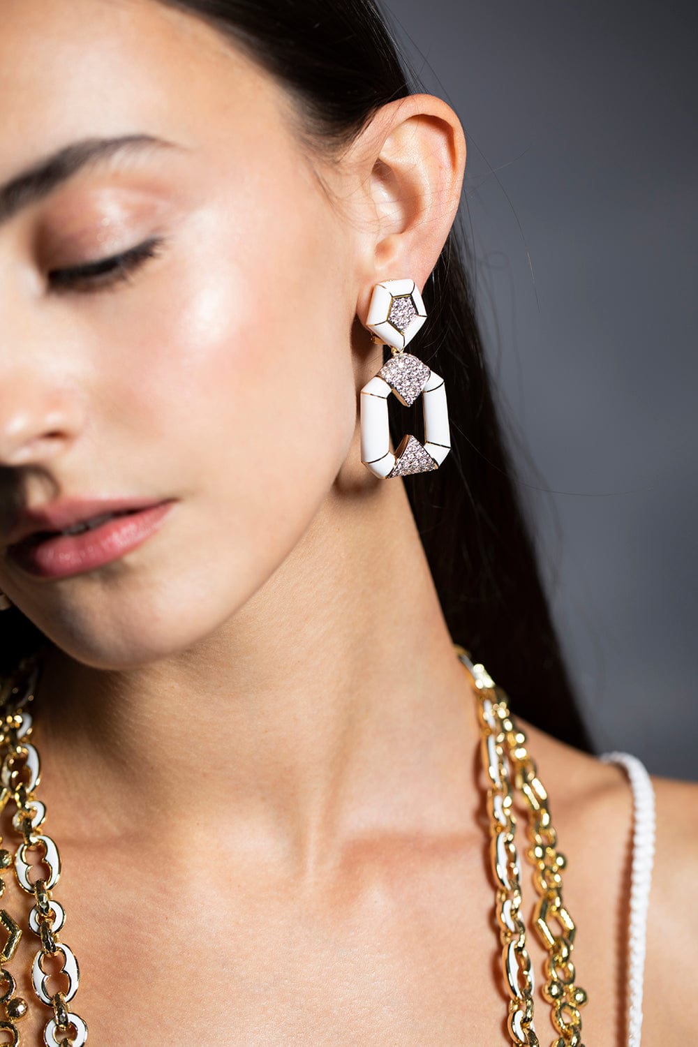 DAVID WEBB-White Pentagon Bamboo Earrings-YELLOW GOLD