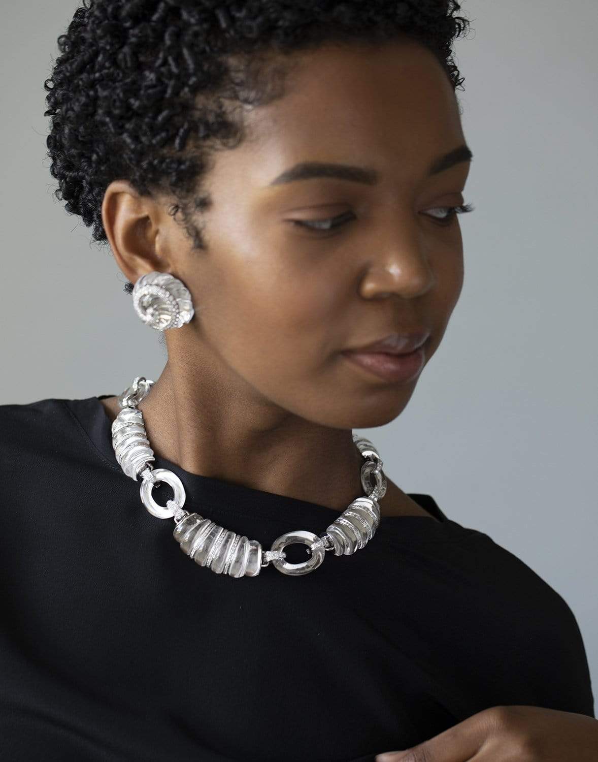 DAVID WEBB-Dinner Roll Rock Crystal Necklace-PLATINUM