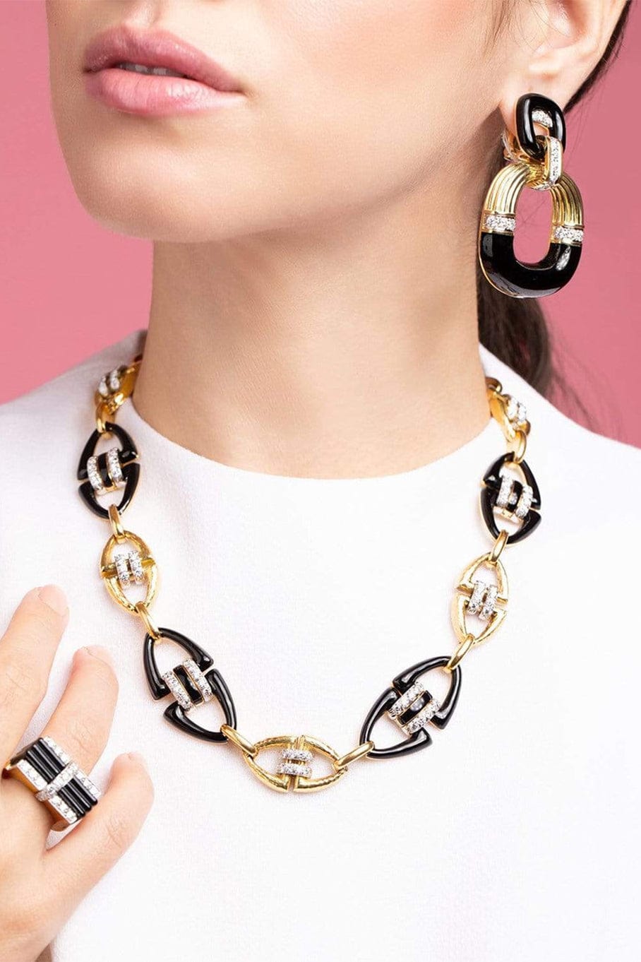 DAVID WEBB-Black Enamel and Diamond Manhattan Link Necklace-YELLOW GOLD