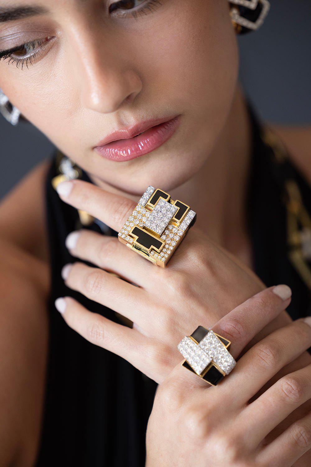 DAVID WEBB-Mega Cubist Ring-YELLOW GOLD