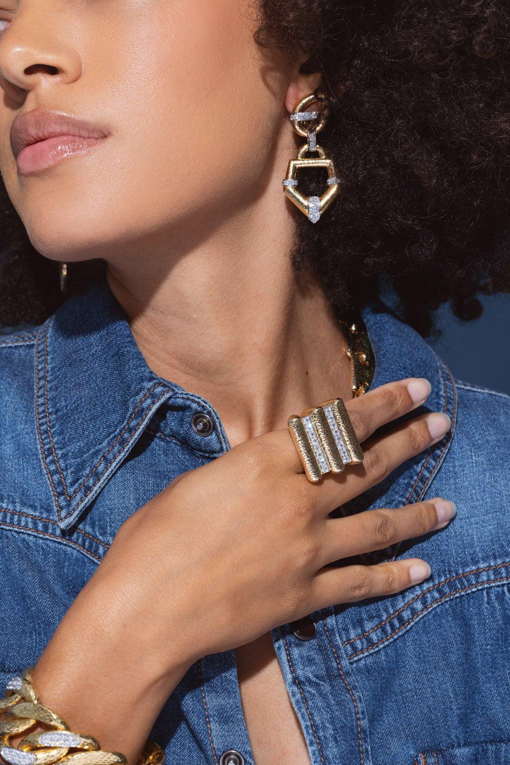 DAVID WEBB-Hammered Radiator Ring-YELLOW GOLD