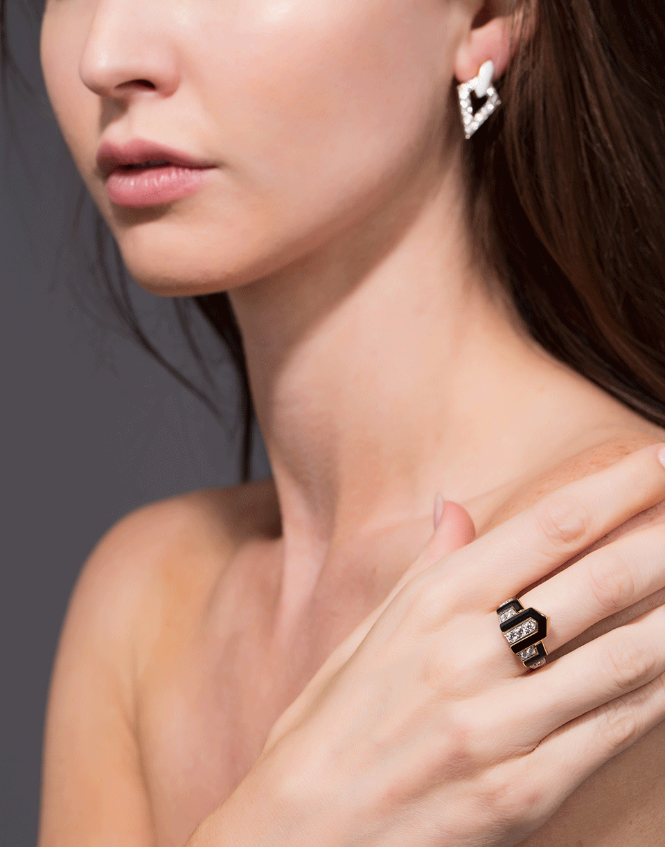 DAVID WEBB-Black Enamel And Diamond Scape Ring-YELLOW GOLD