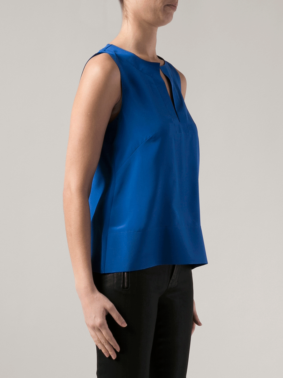 DOROTHEE SCHUMACHER-Sleeveless Slit Chest Crewneck Top-