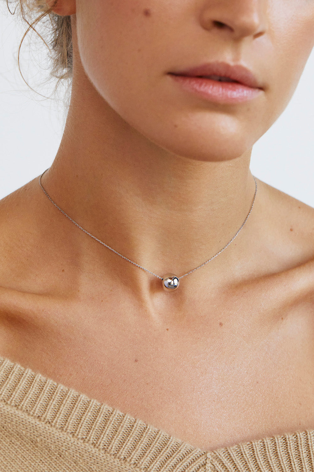 Semi-Orb Necklace - White Gold
