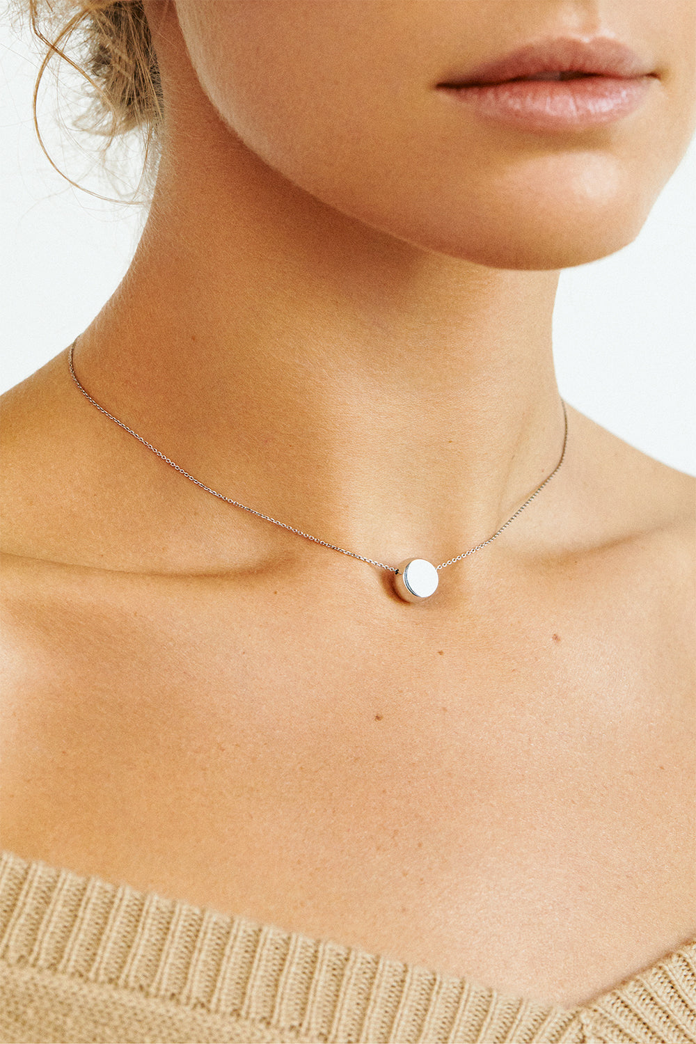 Semi-Orb Necklace - White Gold