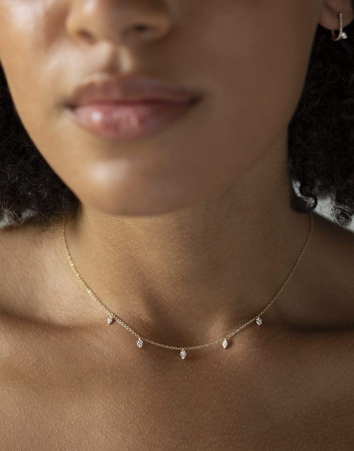 EF COLLECTION-Mini 5 Diamond Teardrop Choker-YELLOW GOLD