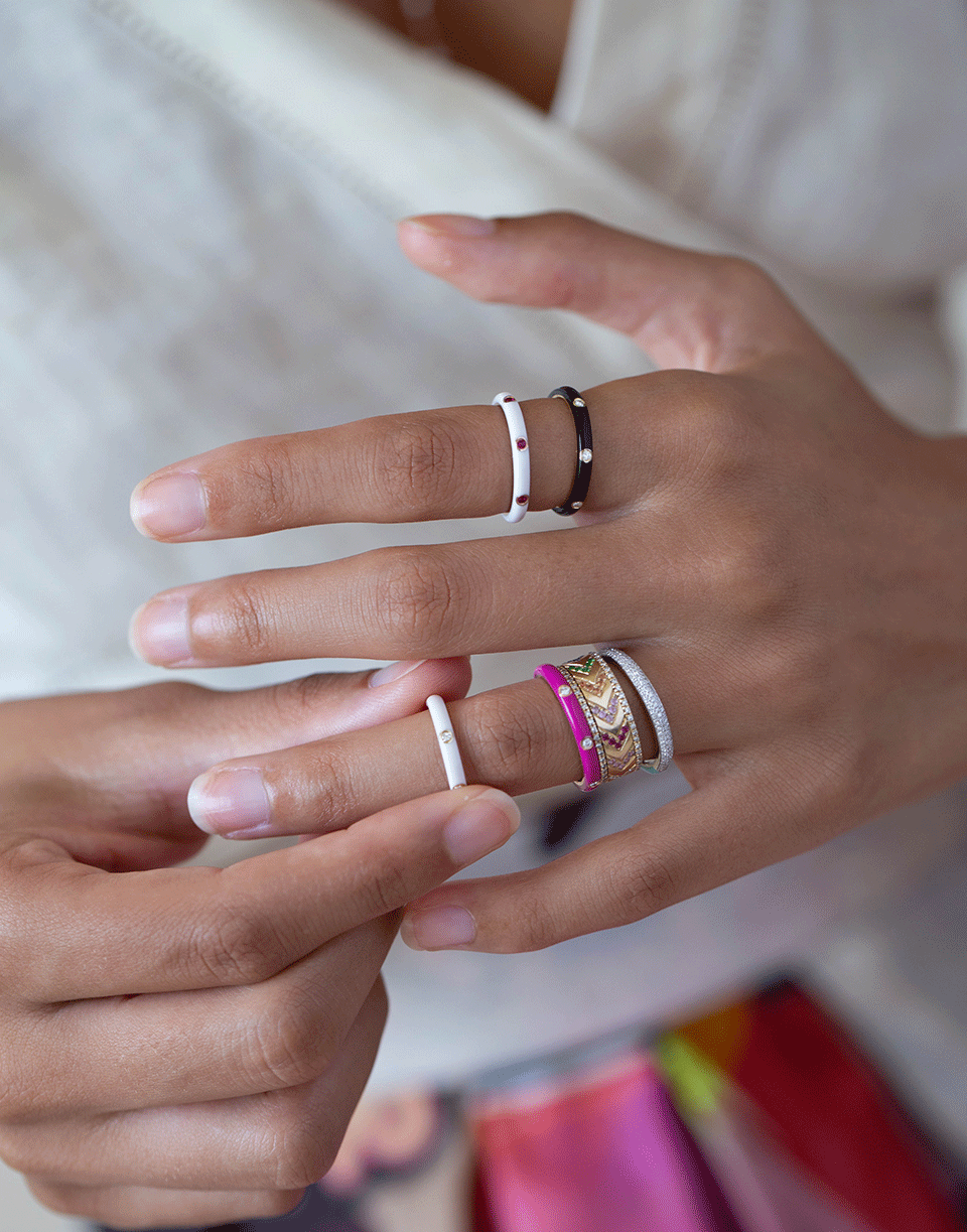 EF COLLECTION-Rainbow Chevron Spinning Ring-YELLOW GOLD