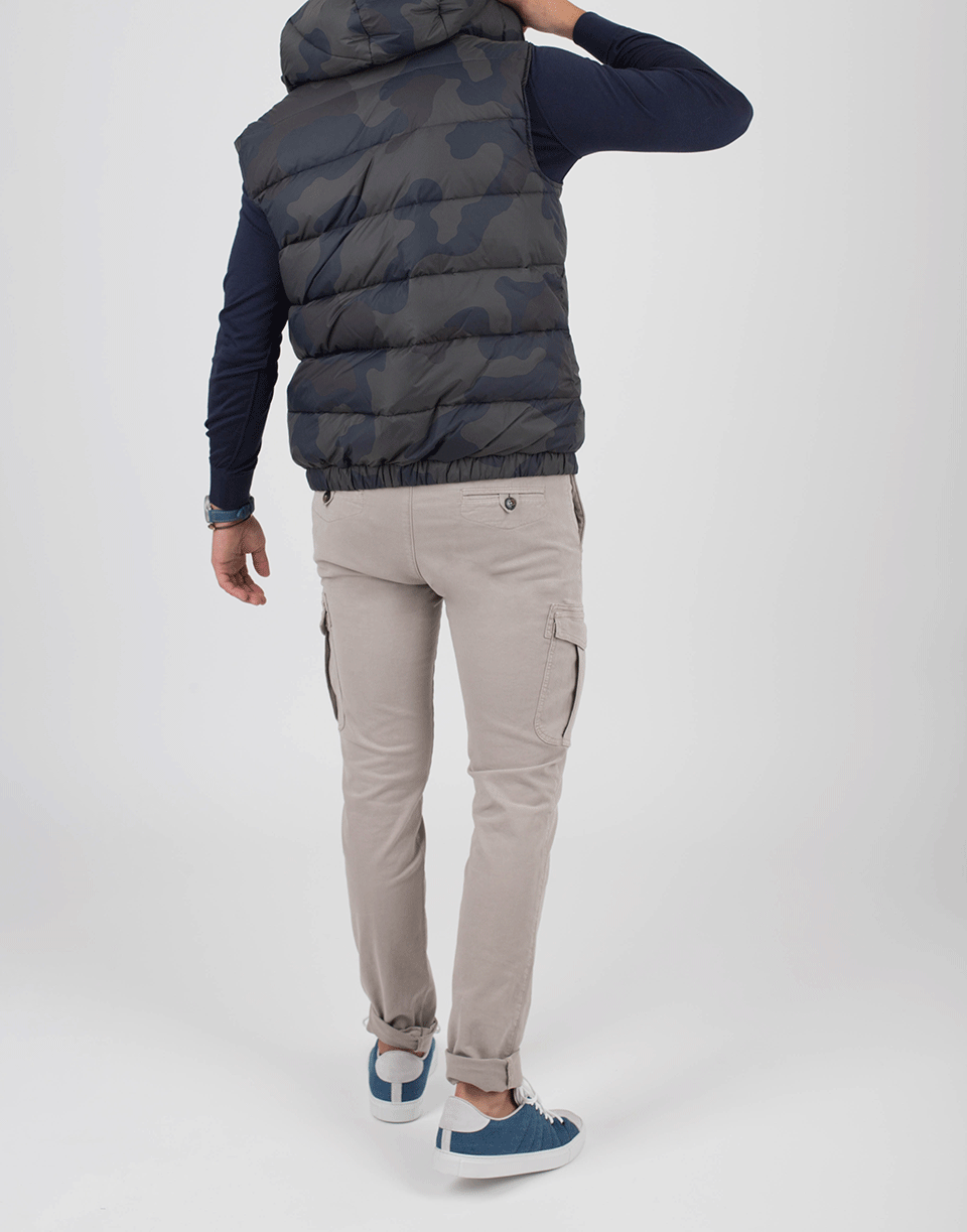 ELEVENTY-Camo Hooded Puffer Vest-