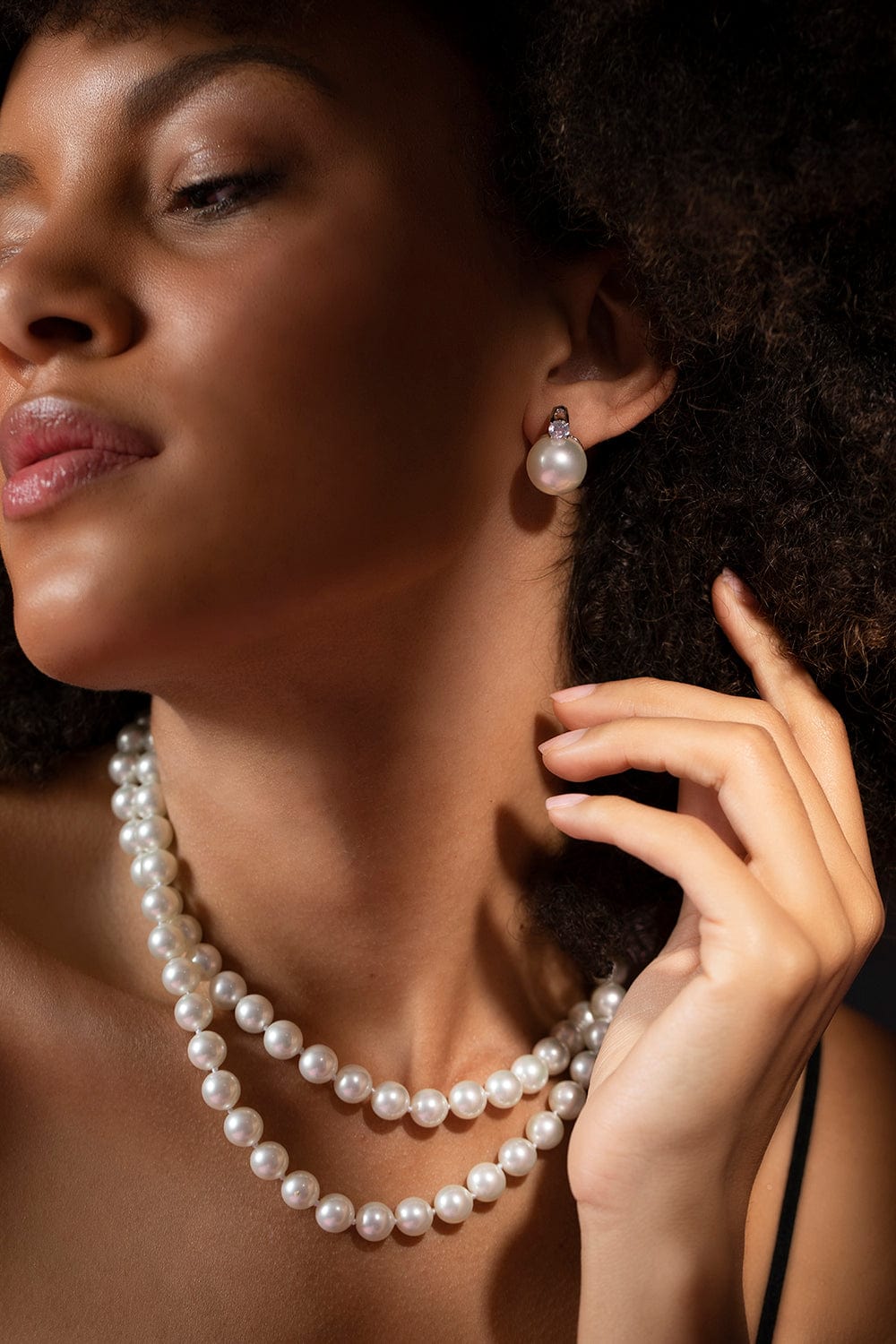 FANTASIA by DESERIO-Pearl and Cubic Zirconia Stud-WHITE