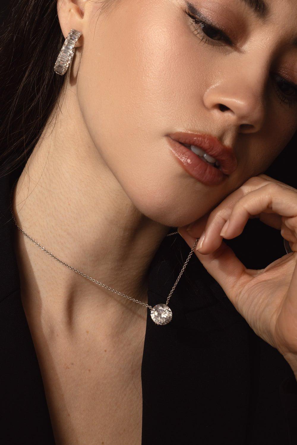 FANTASIA by DESERIO-Solitaire Pendant Necklace-WHITE
