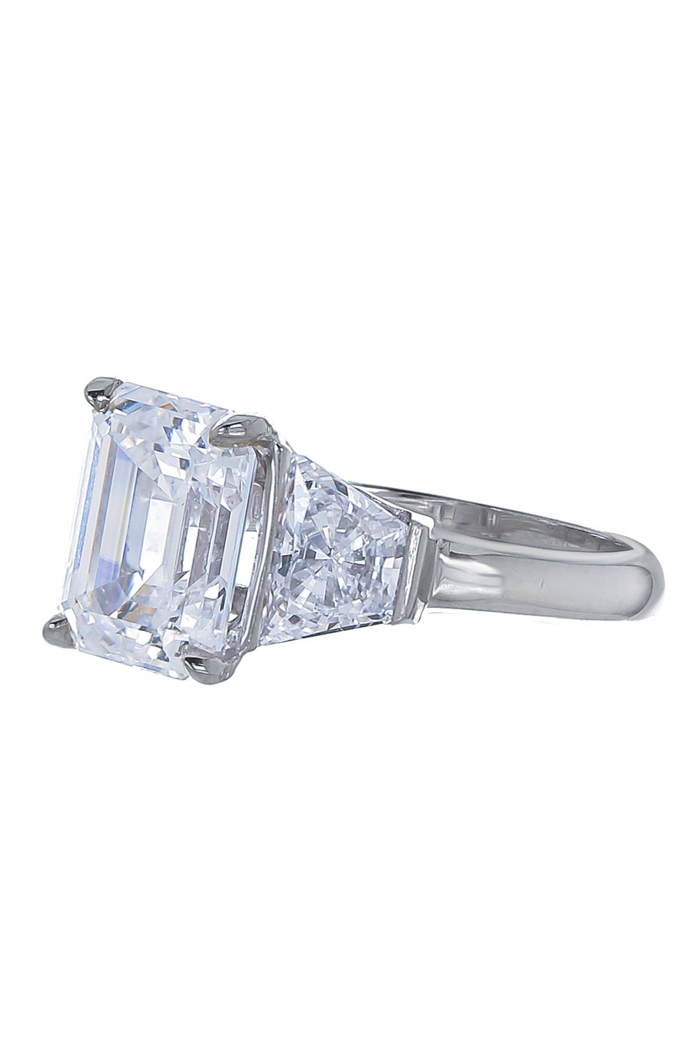 FANTASIA by DESERIO-Emerald Cut Ring-WHITE GOLD