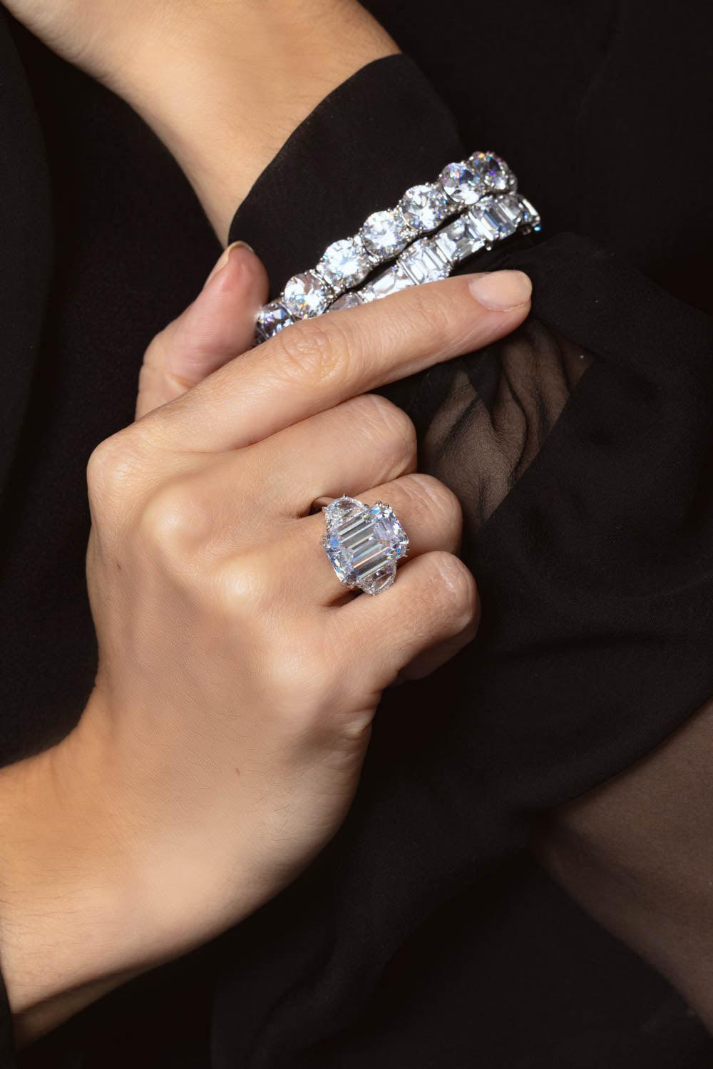 FANTASIA by DESERIO-Half Moon Cz Ring-WHITE GOLD