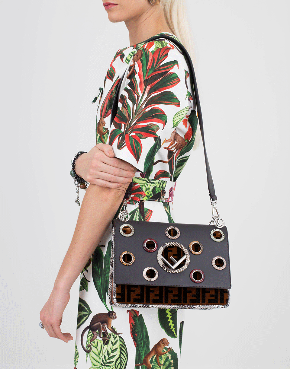 FENDI-Sfilata Kan I Logo Shoulder Bag-TOBACCO