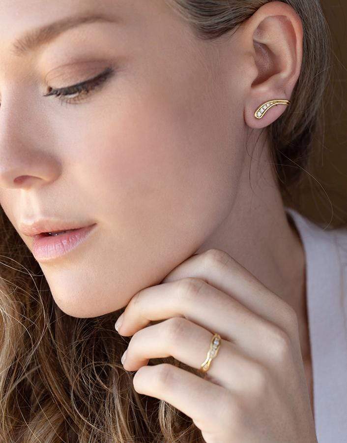 FERNANDO JORGE-Fluid Diamonds Side Earrings-YELLOW GOLD