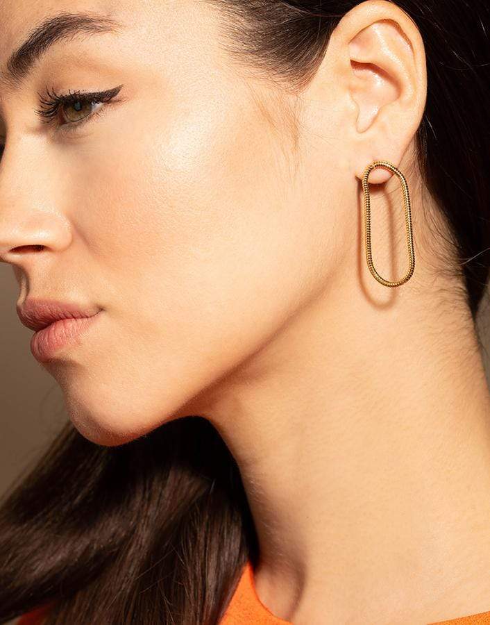 FERNANDO JORGE-Single Chain Medium Earrings-YELLOW GOLD