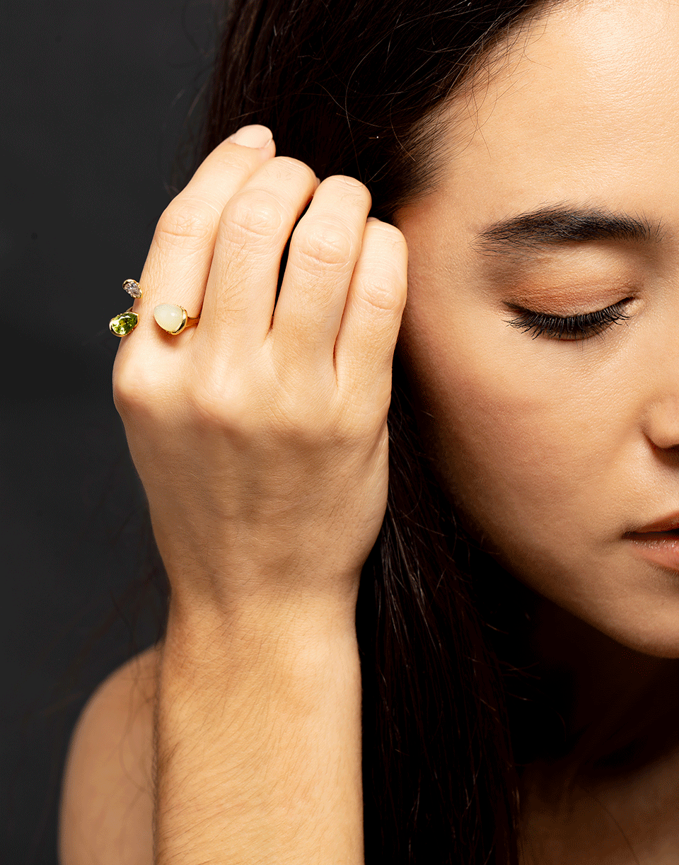 FERNANDO JORGE-Peridot and Calcite Triple Petal Ring-YELLOW GOLD