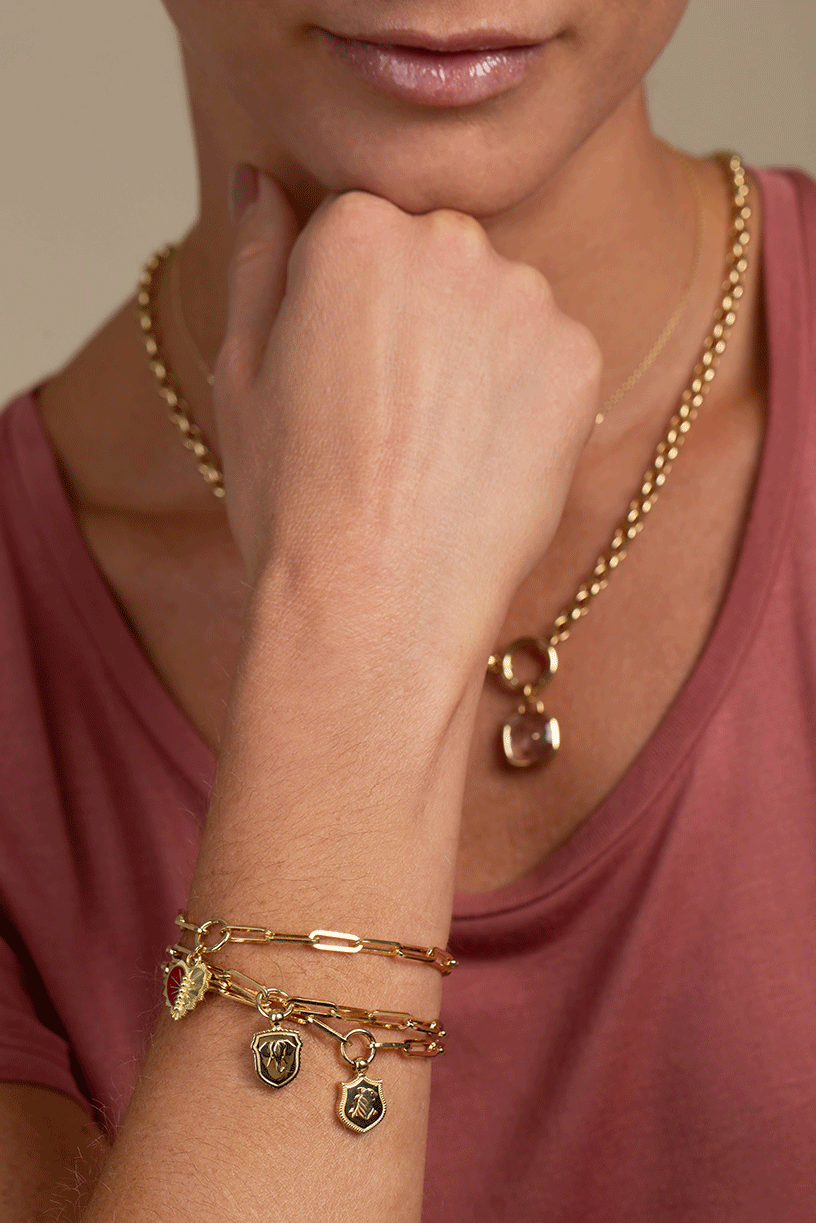 FOUNDRAE-Audemus Crest Fob Clip Bracelet-YELLOW GOLD
