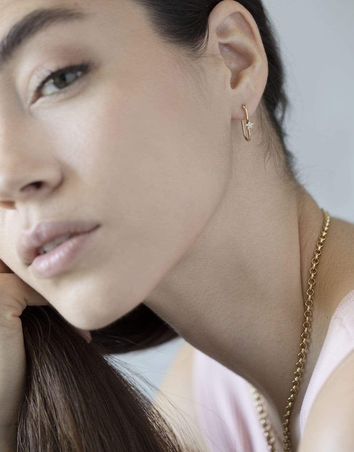 FOUNDRAE-Small Diamond Star Single Fob Hoop-YELLOW GOLD