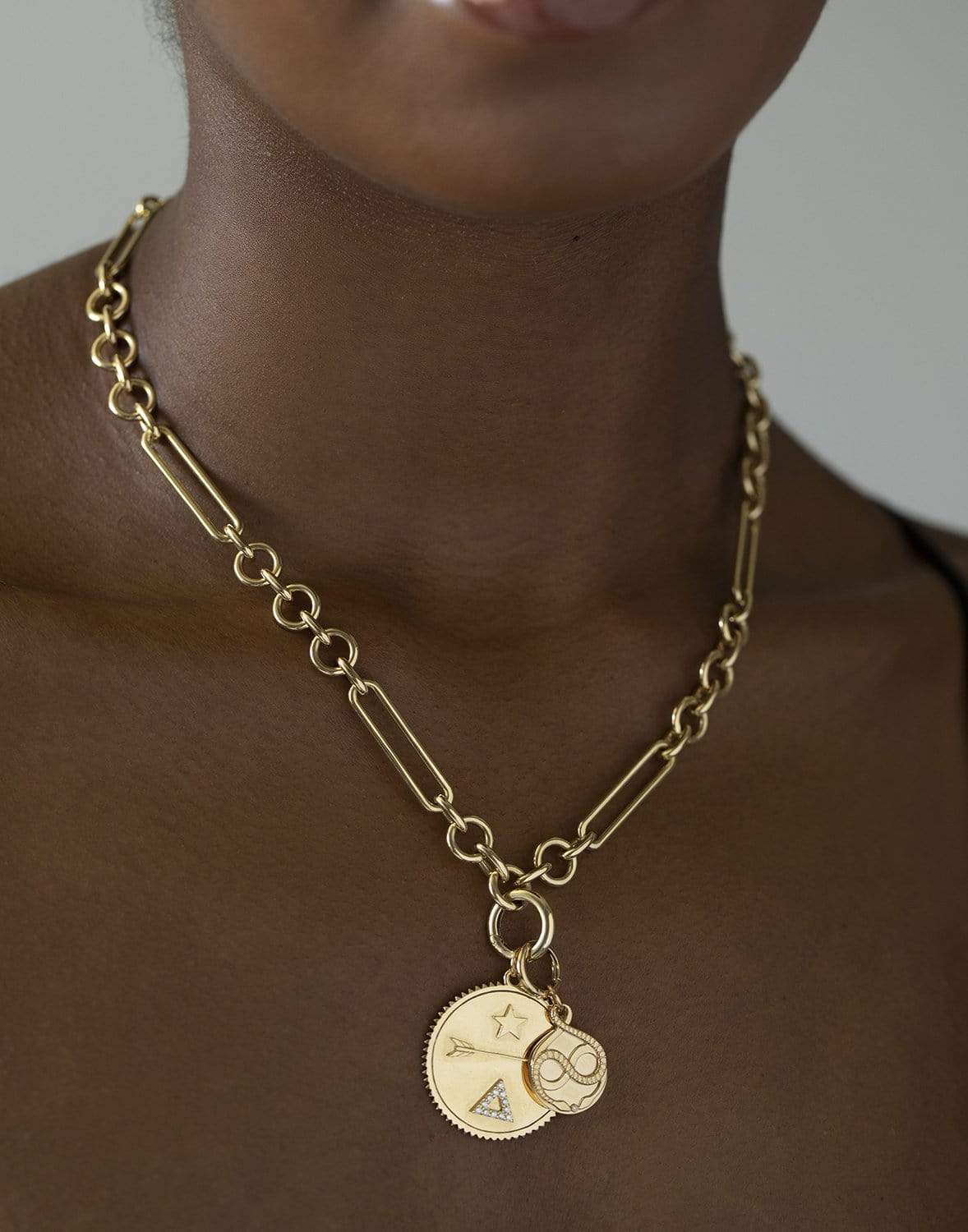 FOUNDRAE-Baby Gemini Medallion-YELLOW GOLD