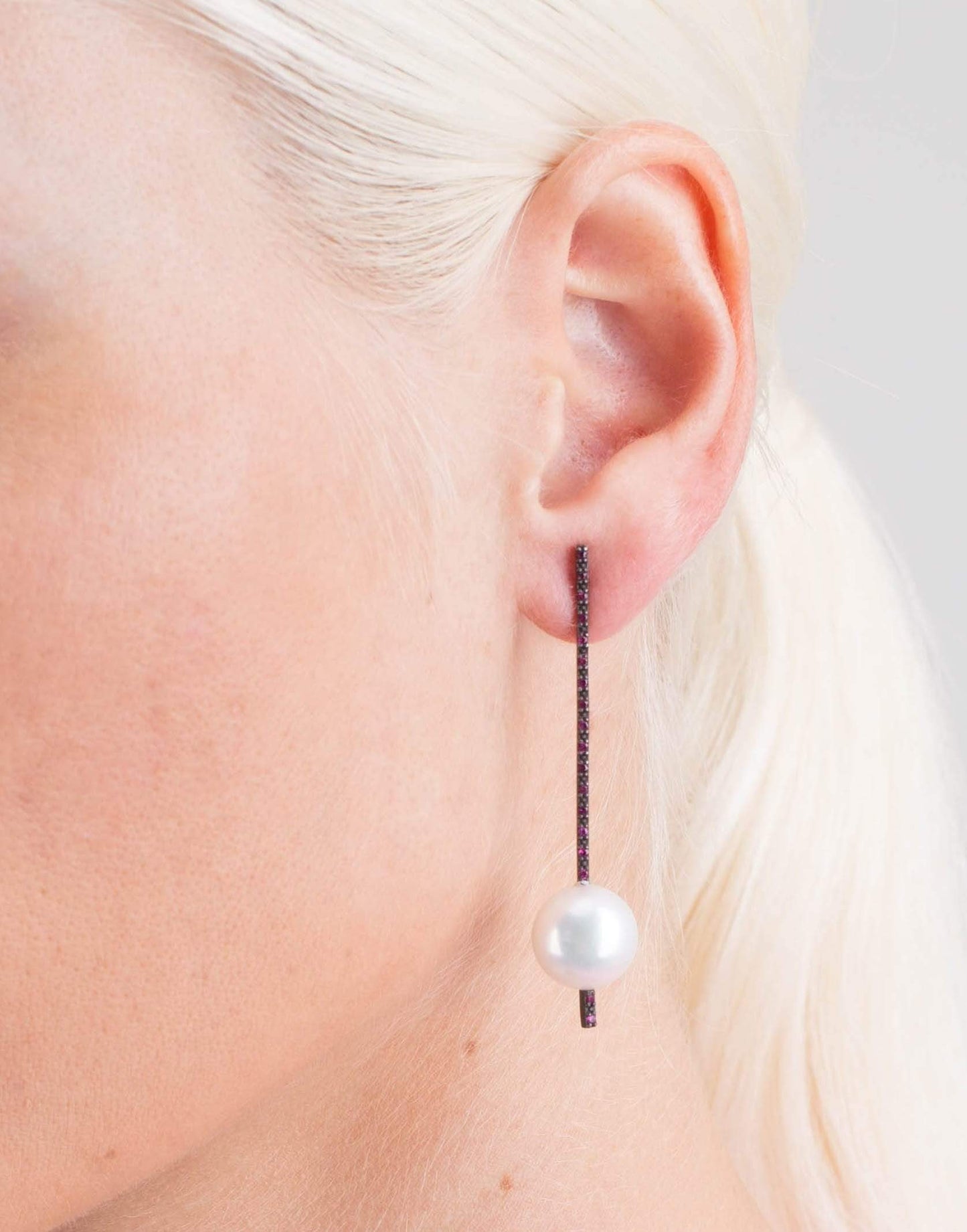 GEMFIELDS X MUSE-Pearl Earrings-SILVER