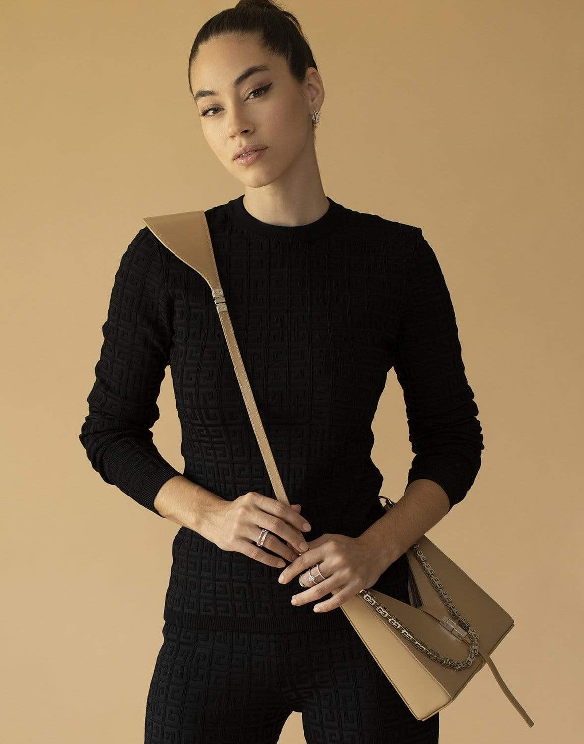 GIVENCHY-Black Viscose Monogram Sweater-