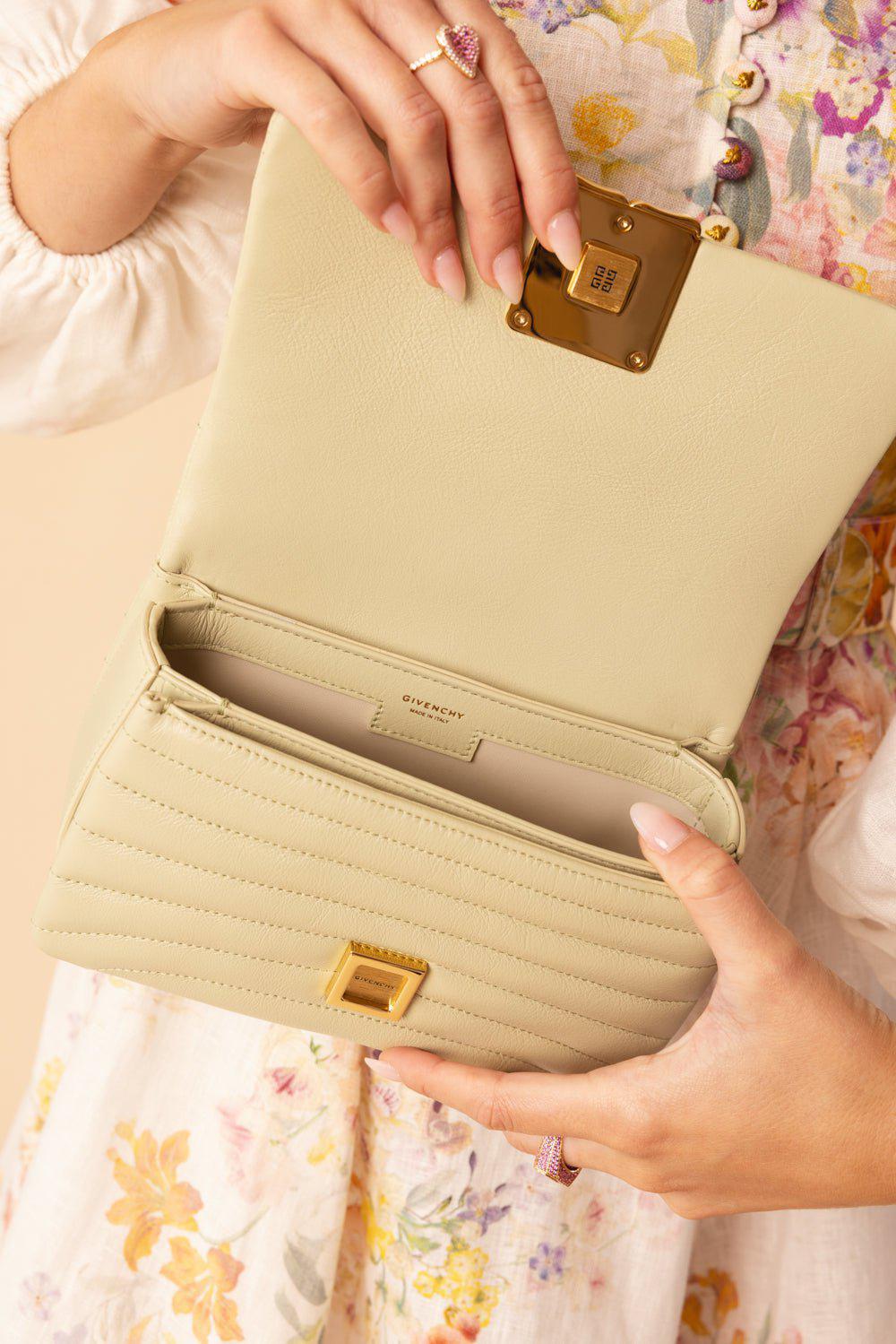 GIVENCHY-Small 4G Soft Bag - Almond Green-ALMOND GREEN