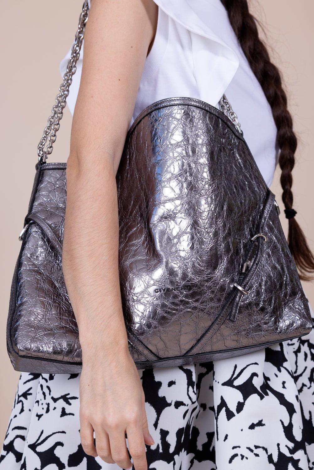 GIVENCHY-Medium Voyou Chain Bag-SLVR GRY