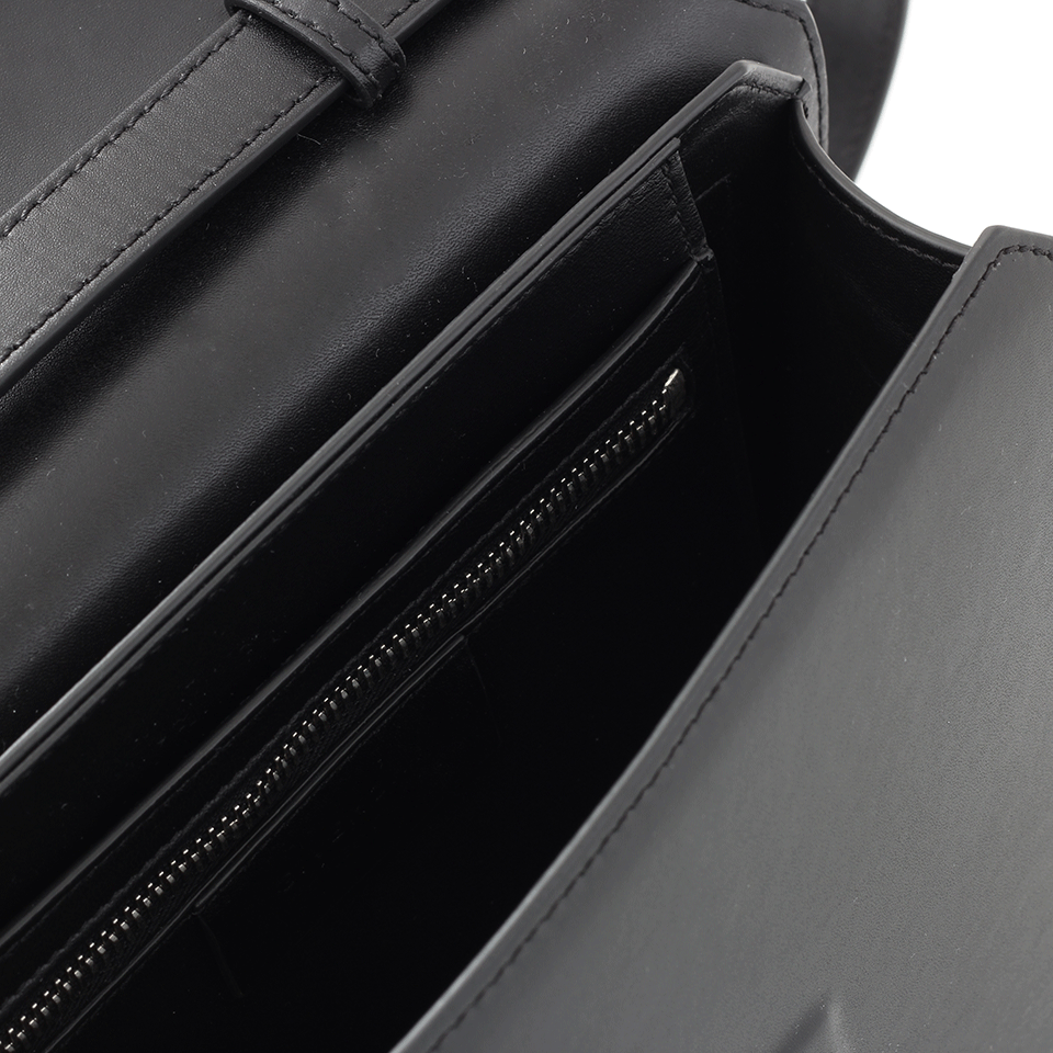 GIVENCHY-Brogue Bow Cut Purse-BLK/WHT