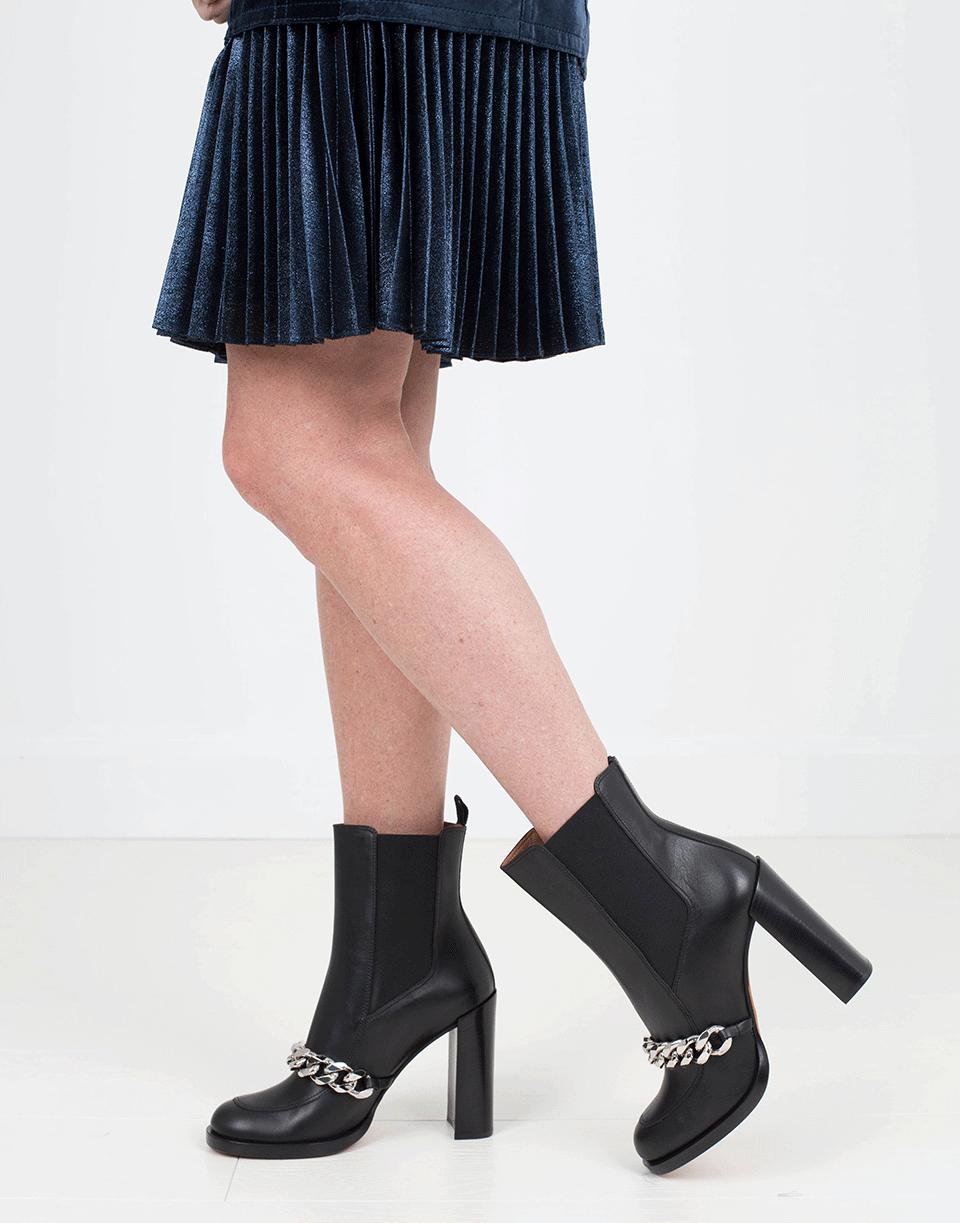 GIVENCHY-Chain Chelsea Ankle Boot-