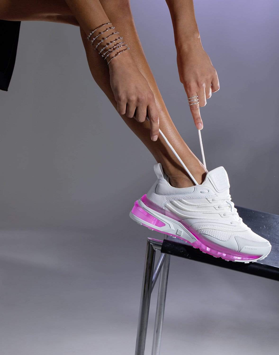 GIVENCHY-Giv 1 Runner-