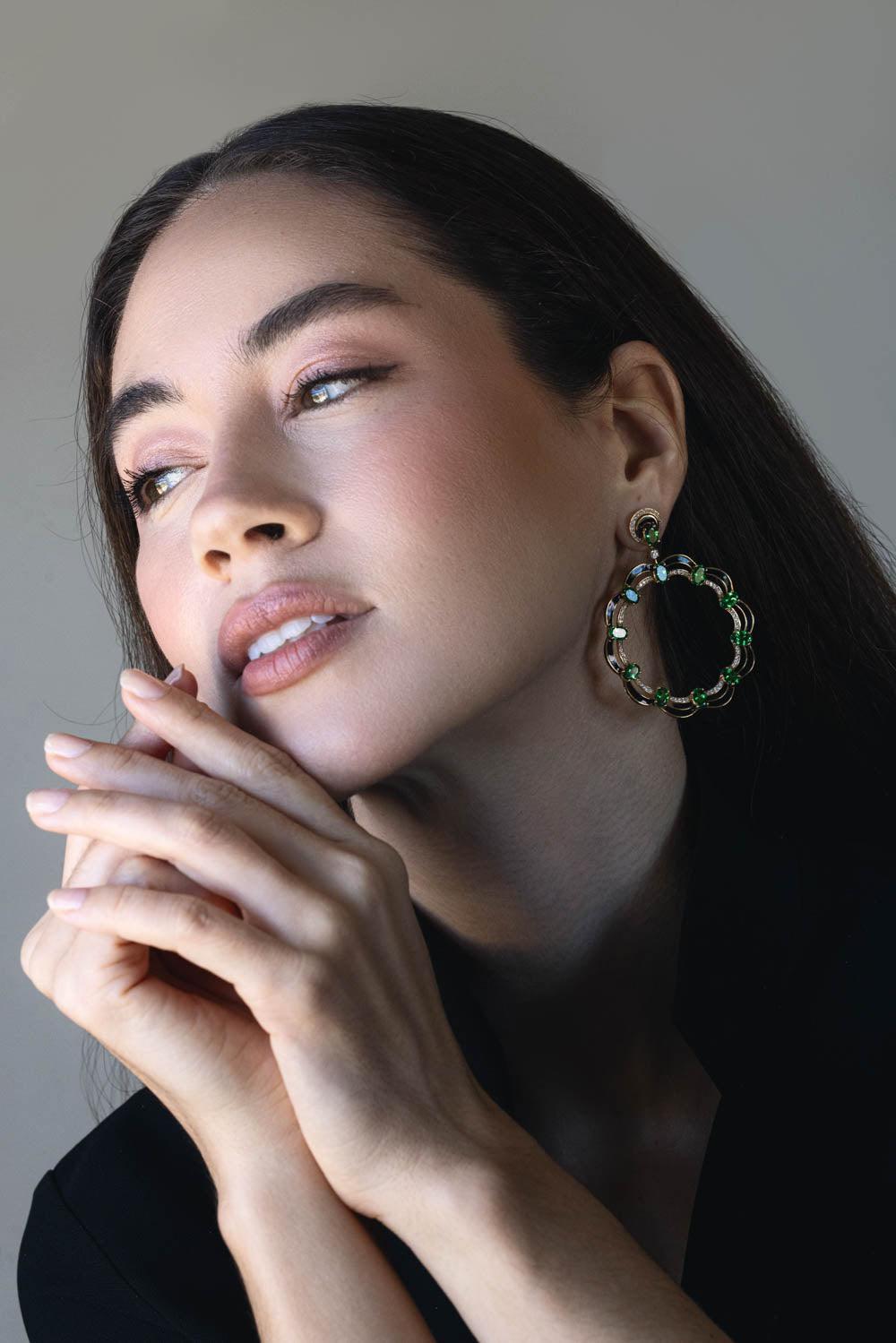 GOSHWARA-TSavorite Diamond Black Circle Earrings-YELLOW GOLD