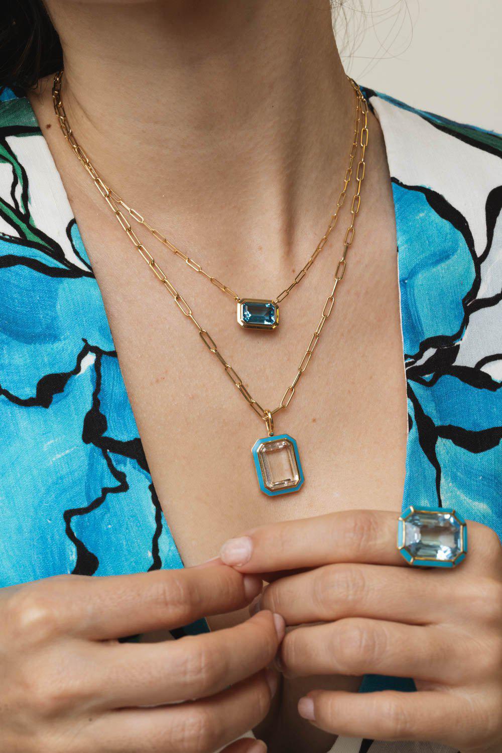 GOSHWARA-Manhattan Blue Topaz Pendant Necklace-YELLOW GOLD