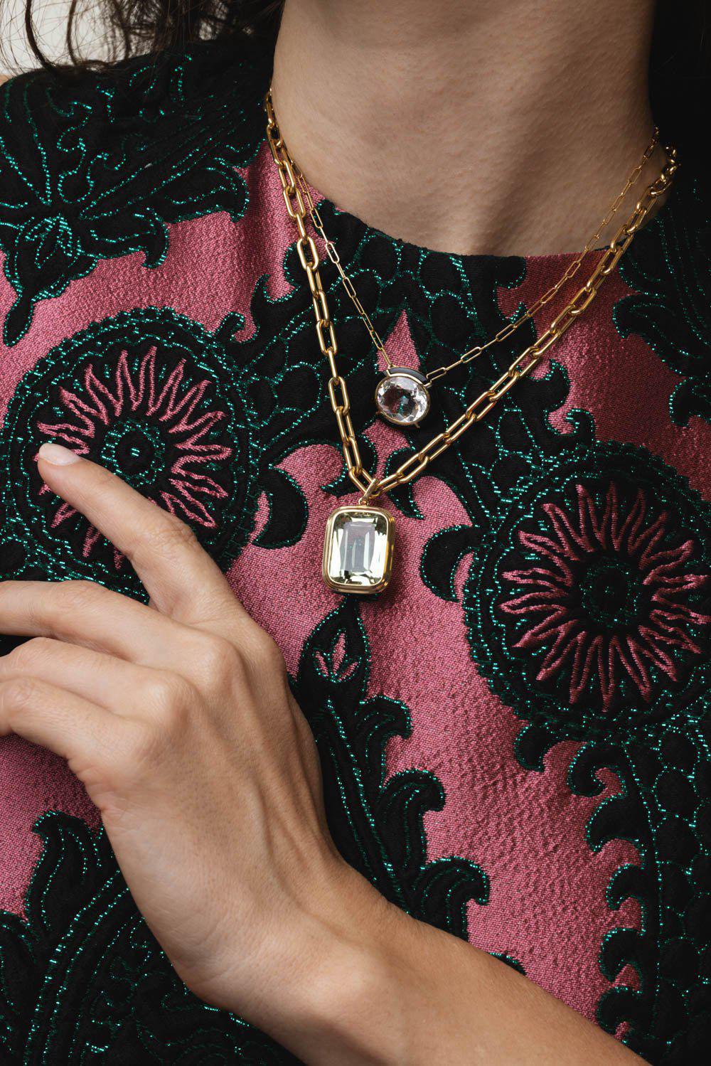 GOSHWARA-Melange Rock Crystal Onyx Oval Pendant Necklace-YELLOW GOLD