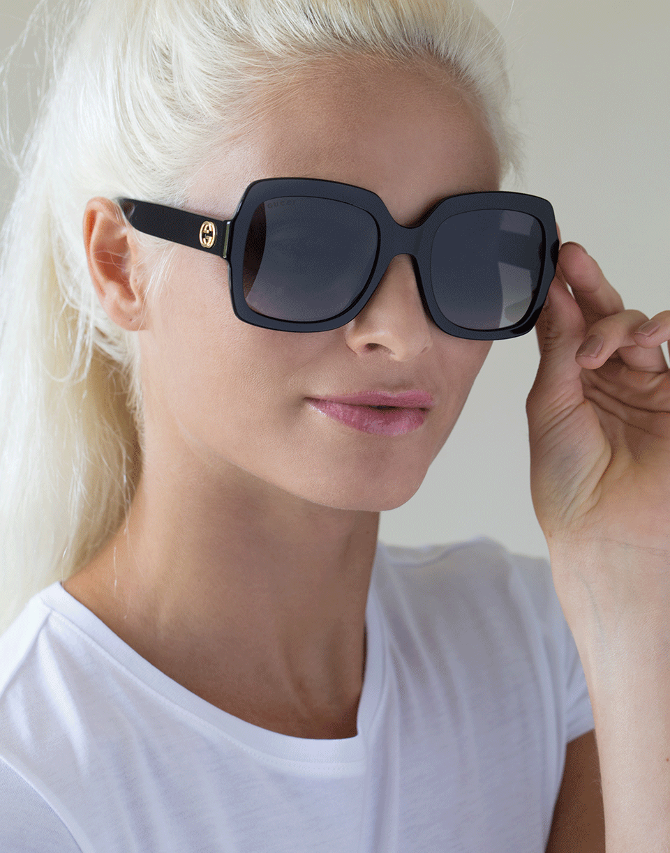 GUCCI-Black Thick Frame Sunglasses-BLACK