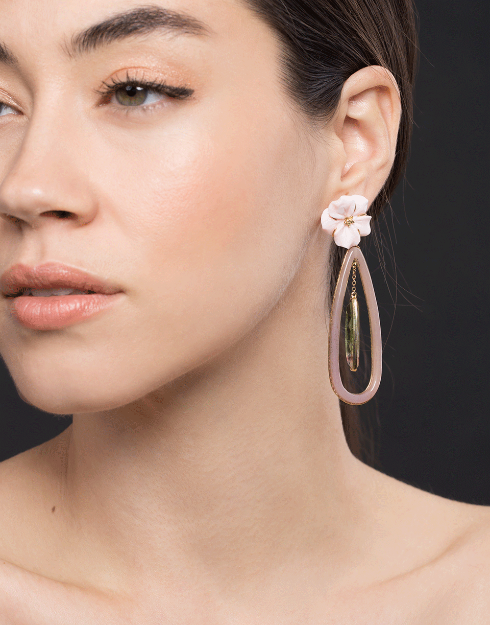 GUITA M-Conch Flower Earrings-YELLOW GOLD