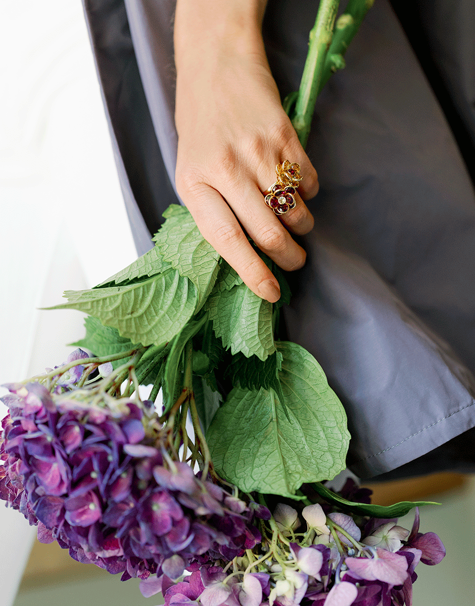 GUITA M-Citrine and Rhodolite Flower Ring-YELLOW GOLD