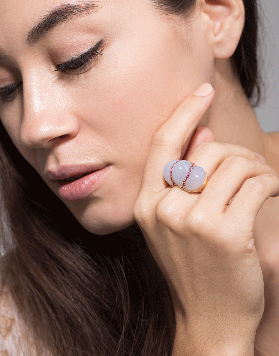 GUITA M-Carved Blue Chalcedony and Ruby Ring-YELLOW GOLD