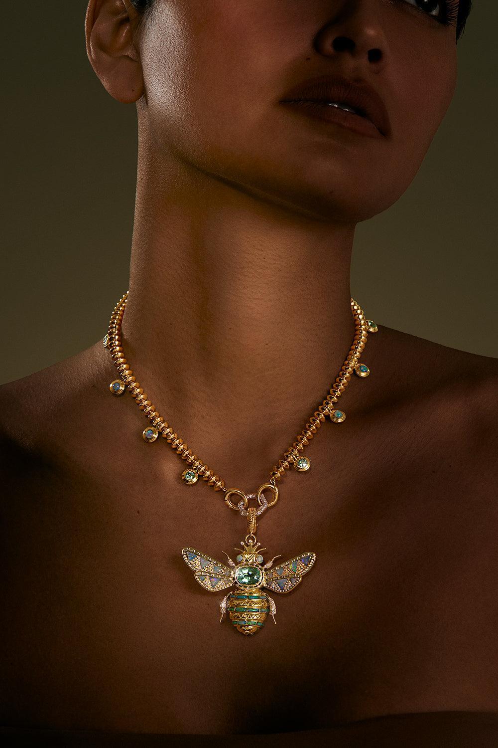 XL Queen Bee Pendant-YELLOW GOLD-XL-JEWELRYFINE JEWELPENDANT-HARWELL GODFREY