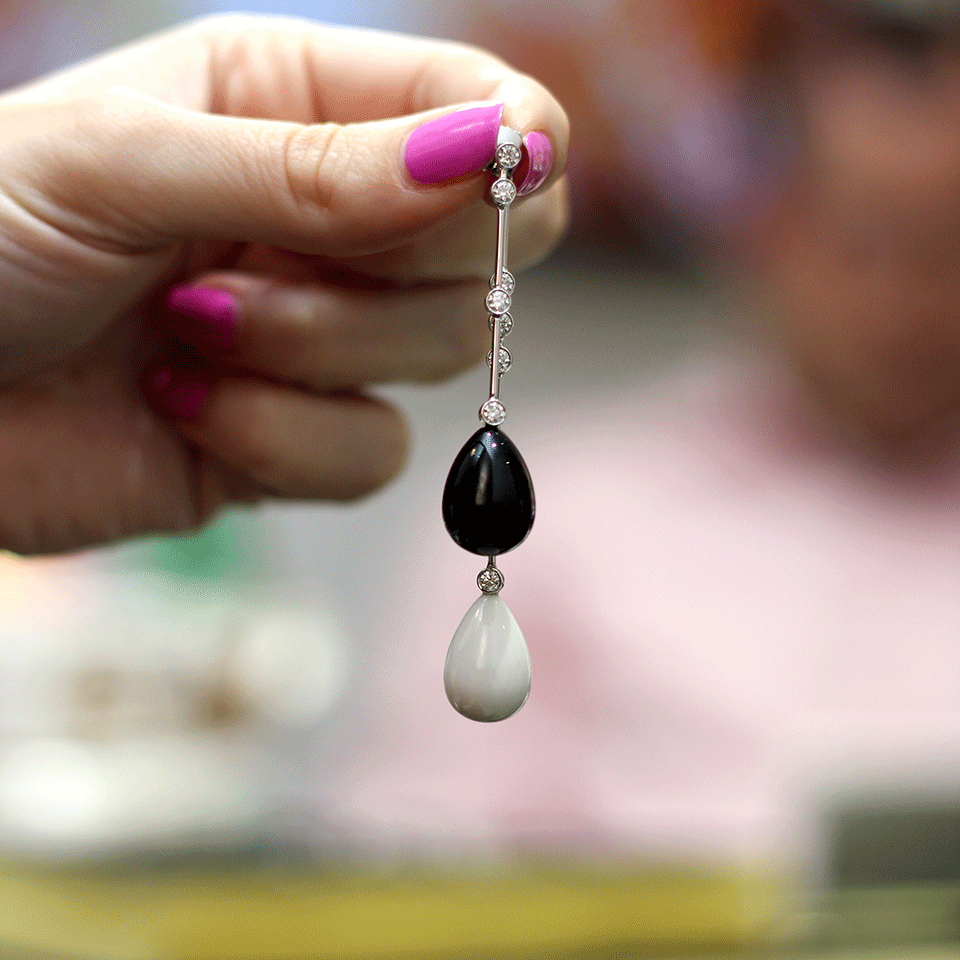INBAR-Onyx Dangle Earrings-WHITE GOLD