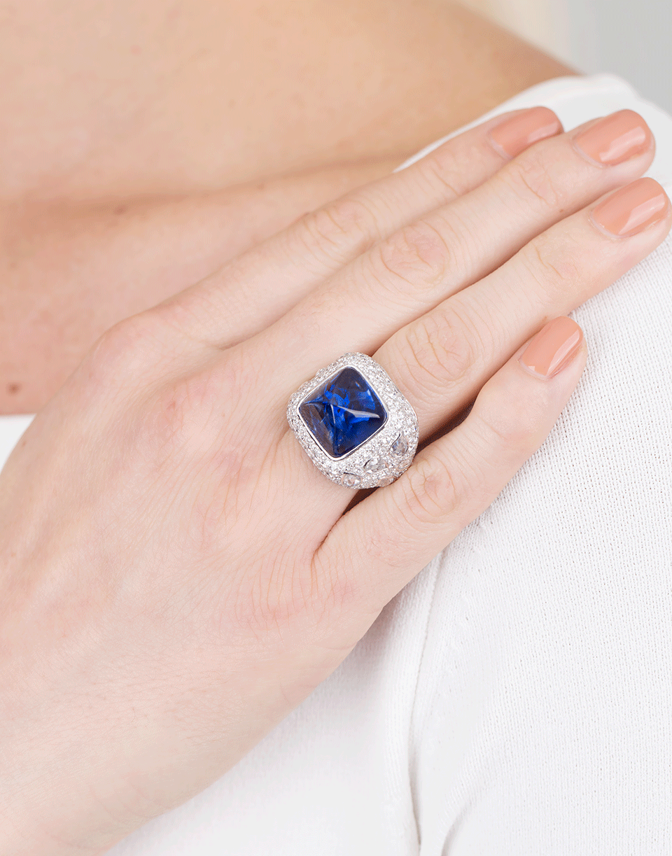 INBAR-Sugarloaf Sapphire Ring-WHITE GOLD