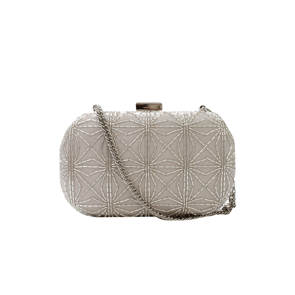 INGE CHRISTOPHER-Lola Minaudiere-IRIDCNT