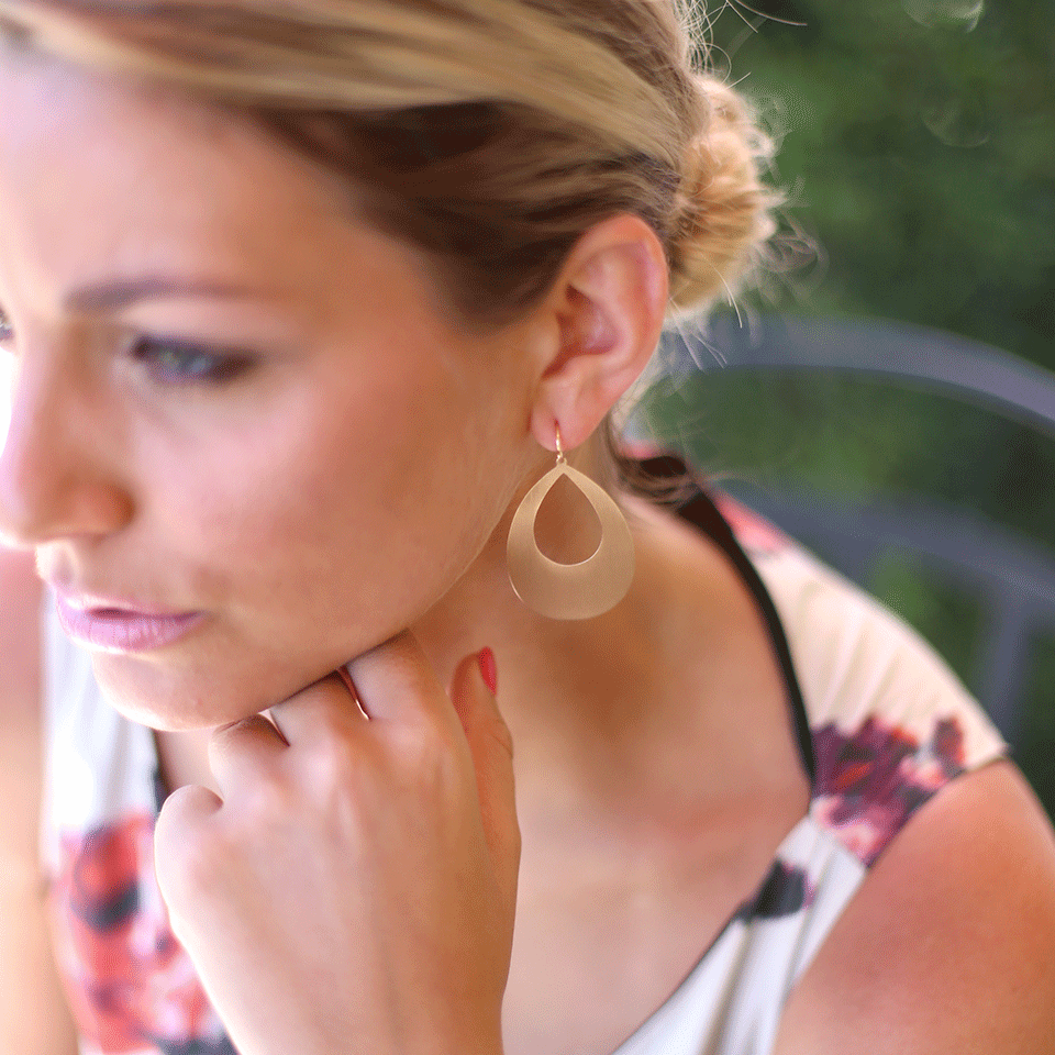 IRENE NEUWIRTH JEWELRY-Pear Shape Earrings-ROSE GOLD