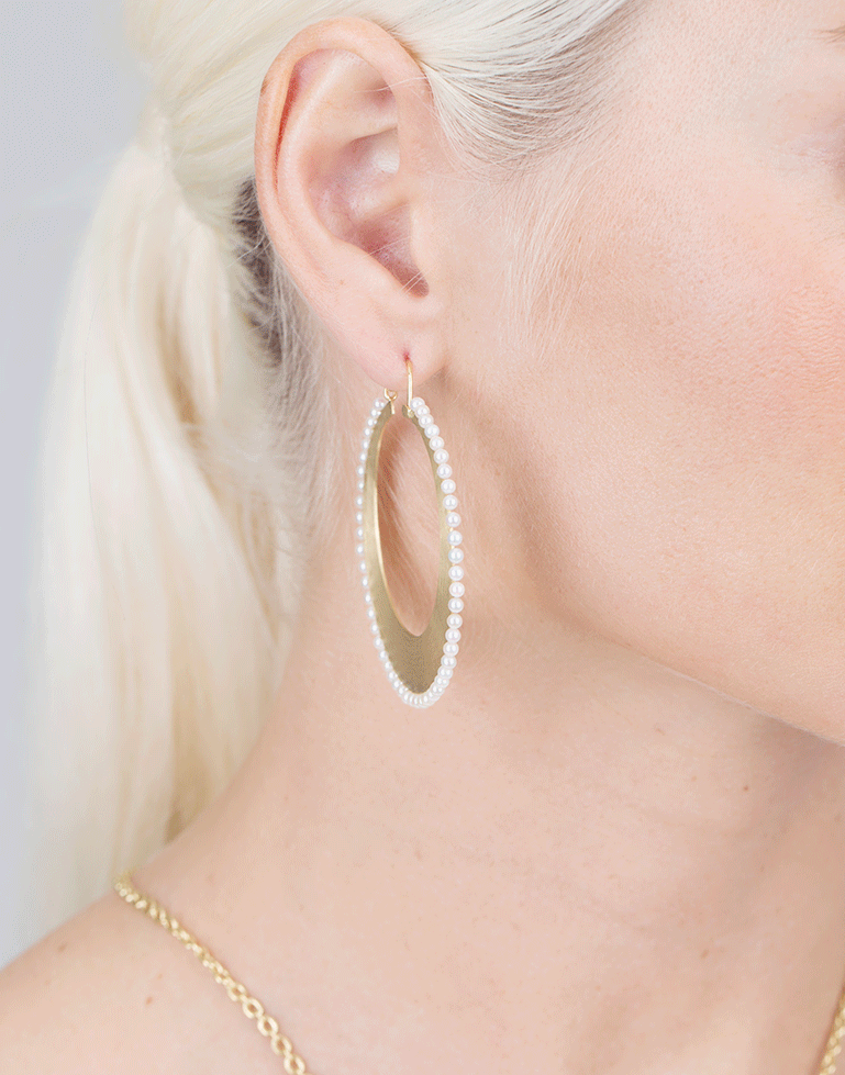 IRENE NEUWIRTH JEWELRY-Akoya Pearl Hoops-YELLOW GOLD